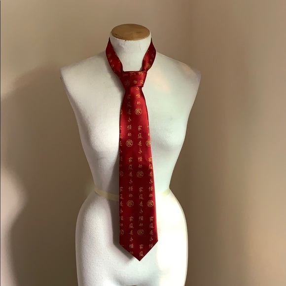 Family Ties 100% Silk Tie - Picture 2 of 11